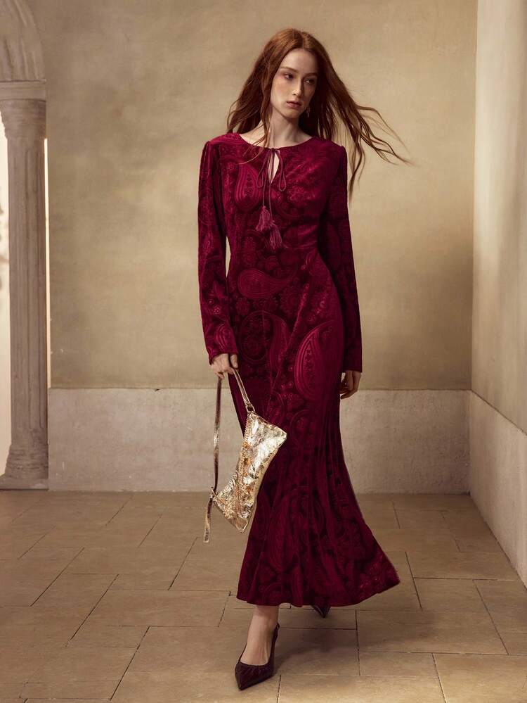 WOMEN'S ELEGANT JACQUARD TIE NECK DRESS
