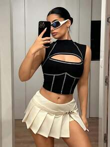 SHEIN ICON Women's Solid Color Adjustable Buckle Design Sexy Mini Side Slit Pleated Skirt Party - Beige - View 4