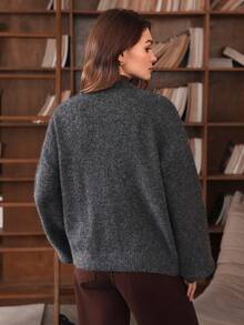 Isle Nomé Women's Casual Everyday Commute Comfortable Simple Solid Color Drop Shoulder Loose Button Front Cardigan, Autumn/Winter - Grey - View 6