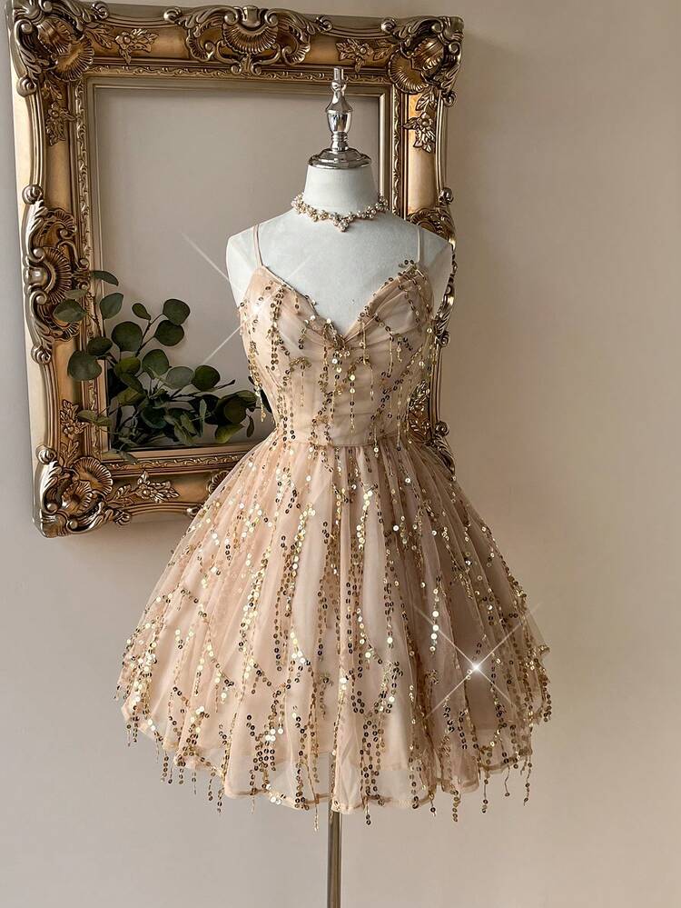 SHEIN Belle Vestido elegante y hermoso con tirantes de lentejuelas doradas, espalda descubierta con cordones, línea A y manga abullonada para mujer. Ideal para graduación, fiestas, cócteles, bailes de promoción, bodas y otras ocasiones especiales como cumpleaños, San Valentín, etc. - Dorado - Añade 5