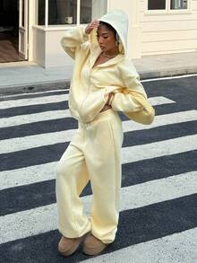 SHEIN EZwear Women's Cream Yellow Casual Loose Sweatsuit Set, Y2K Style, Autumn Outfit