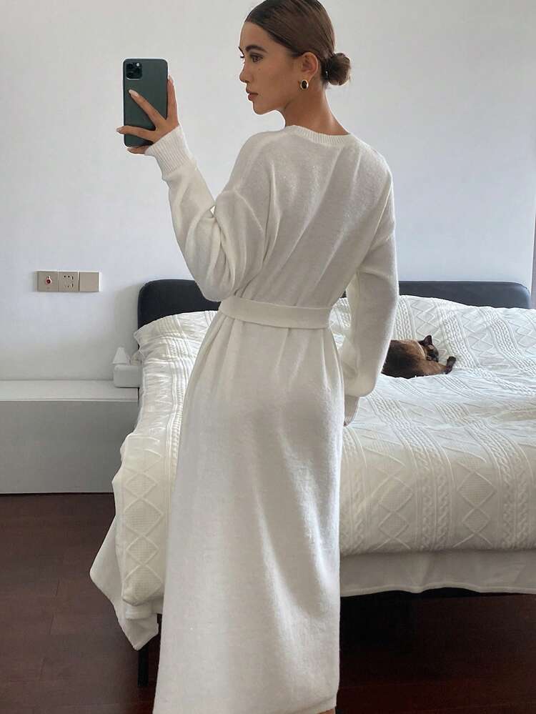 Women's Elegant Solid Color Round Neck Belted Sweater Dress, Autumn