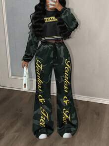 Slaydiva 2025 Winter New Style Christmas New Year Birthday Party Banquet Preppy Style Student Wear Everyday Street Basic Versatile Casual Cruise Travel Influencer Hot Style Street Style Elegant Commuter Business Casual Club Punk Racing Girlish Cool Motorcycle Style Letter Slogan Pattern Round Neck Long Sleeve Cropped Loose Top + Camouflage Letter Print Loose Straight Pants Autumn And Winter Set Christmas Set New Year Set Women's Two-Piece Set