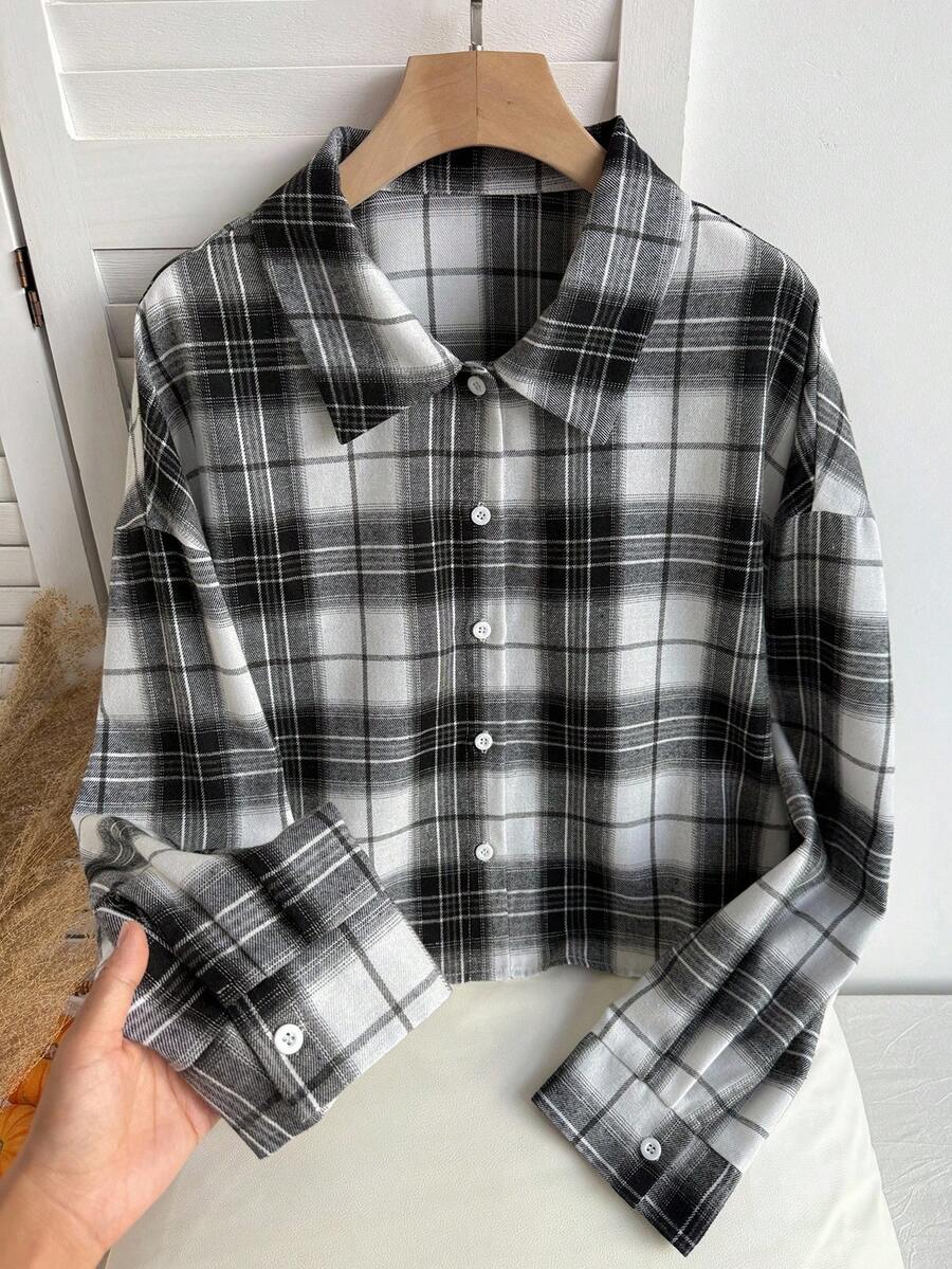 Comfortcana Plus Size Vintage Plaid Loose Fit Drop Shoulder Long Sleeve Short Casual Shirt, Autumn/Winter