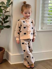 Genkimix Kids 2pcs/Set Girls Cute Love Jacquard Bow Tie Knitted Cardigan And Straight-Leg Pants, Fashionable Knitted Love Jacquard Design, Suitable For Daily Wear, Vacation Gatherings, Autumn-Winter Seasons Girls Sweater Sets Girl Knit Sweater Girl Heart Pattern Set Girl Knit Set Girls Lounge Wear - Apricot - View 8