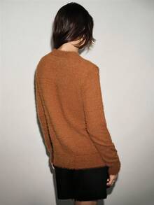 Lumivelle 女士优雅时尚简约百搭通勤修身圆领开衫毛衣，不对称纽扣设计，秋冬 - 鏽棕色 - 查看 2