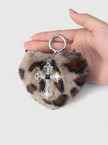 ROMWE Kawaii 1pc Y2K Retro Punk Goth Style Brown Faux Fur Leopard Print Rivet 3D Heart Cross Pendant Keychain, Suitable For Women, Daily Wear Or Gift, Halloween