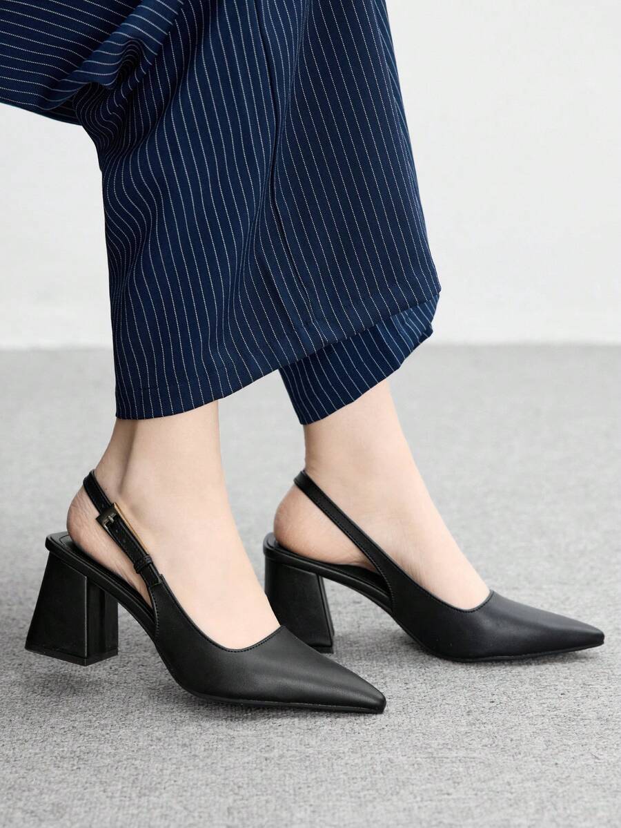 CUCCOO BIZCHIC 女士时尚黑色后带侧扣粗跟尖头高跟鞋，后带穆勒鞋，适合日常、通勤、约会、派对 - 黑色 - 查看 1