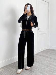 SHEIN PETITE 小码女式天鹅绒水钻装饰连帽拉链长袖上衣和口袋裤休闲运动套装 - 黑色 - 查看 8