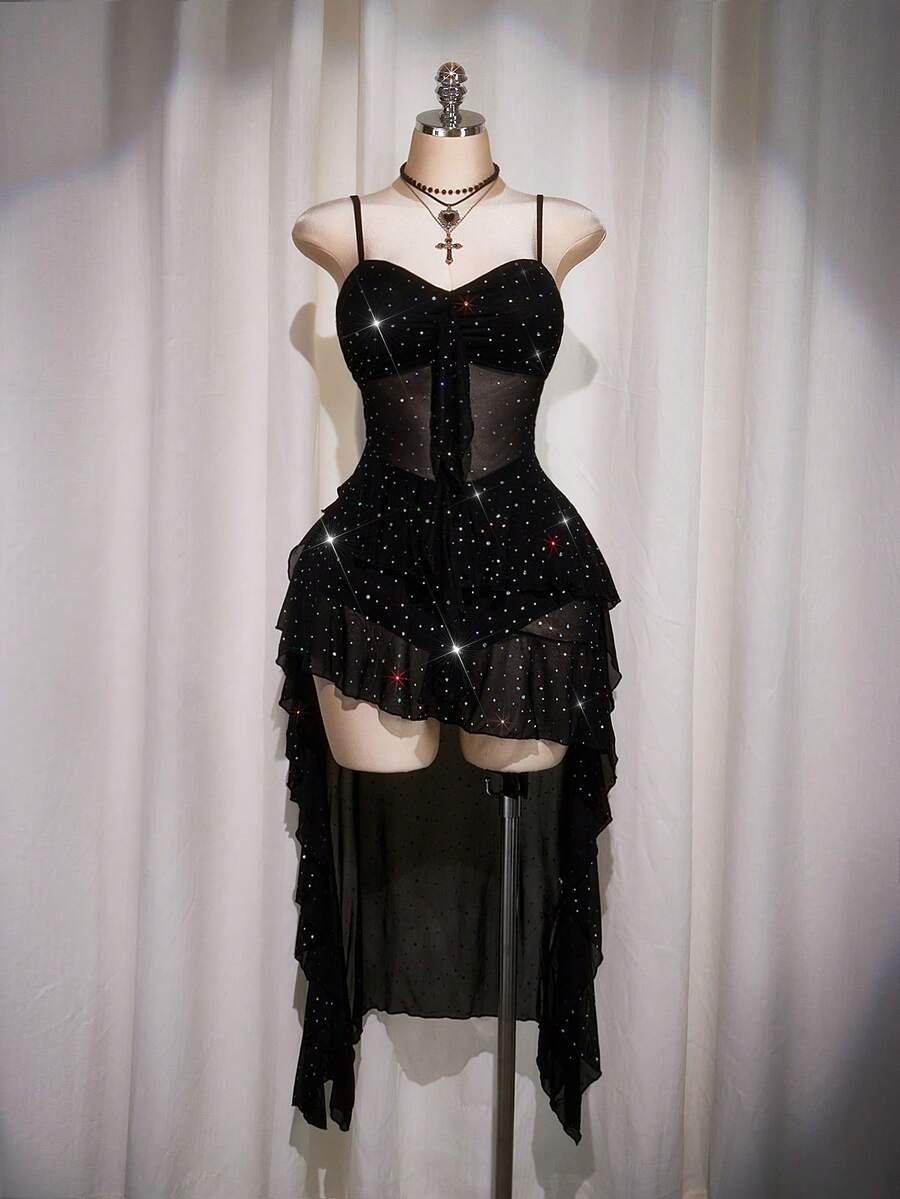 SHEIN ICON 加大码黑色 V 领荷叶边前短后长吊带裙,Y2K 性感细肩带荷叶边下摆连衣裙,Y2K 性感网眼亮片荷叶边下摆连衣裙,适合约会、派对礼服 - 黑色 - 查看 1