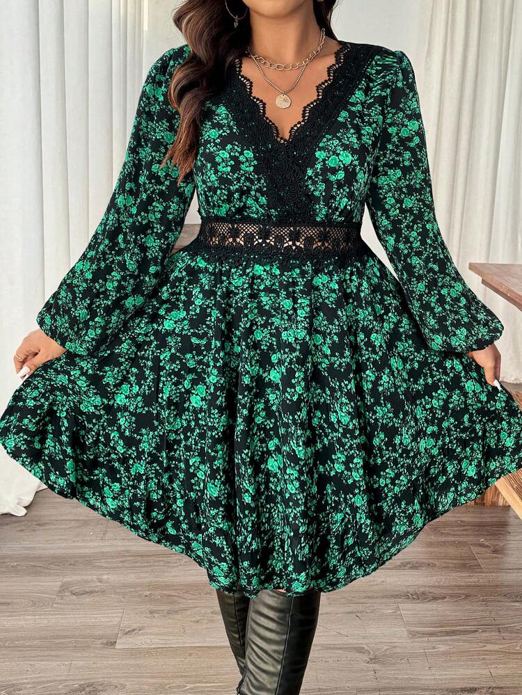 SHEIN Frenchy Váy dài tay cổ chữ V họa tiết hoa ren chắp vá cỡ lớn - Nhiều màu - Xem 5