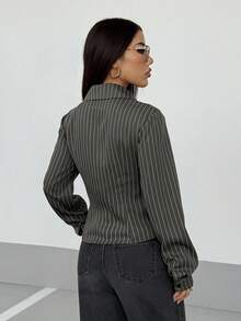 StreetHx 女式复古条纹修身衬衫 - 深灰色 - 查看 2