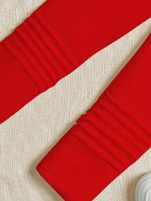 SHEIN طقم بلوزة كاجوال بياقة طاقم وسروال ضيق لفصلي الخريف والشتاء، مزين برسومات كرتونية جميلة لسانتا كلوز وإنسان زنجبيل ورجل ثلج وشجرة عيد الميلاد وأجراس وقصب السكر، مناسب للفتيات - متعدد الألوان - مشاهدة 7