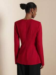 SHEIN Veneréa Women's Elegant Metal Buckle V-Neck Shoulder Ruched Chest Crossed Ruched Waist Commuting Shirt - Red - View 2