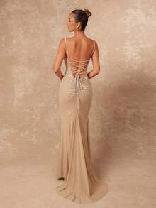 SHEIN X Scot Louie Lumalex Đầm dạ hội mùa thu đông đính đá lấp lánh ombre sang trọng kiểu nàng tiên cá với dây đeo mảnh, ôm sát và vạt đuôi cá dành cho nữ, là món đồ không thể thiếu cho các bữa tiệc. Đầm hở lưng kiểu nữ thần vàng óng ánh, thanh lịch, sang trọng, phong cách mới, thích hợp cho dạ hội, tiệc tùng, tiệc chiêu đãi, tiệc kín đáo, tiệc tùng sang trọng, lễ hội, đi chơi, nghỉ mát, tiệc ngoài trời, tiệc cưới nhiều lớp, tiệc ID Al-Adha, tiệc Al-Adha, đầm dạ hội năm mới màu sâm panh, đầm dạ hội trang trọng màu sâm panh, đầm dạ hội lộng lẫy, đầm dạ tiệc đính ngọc trai, đầm dự tiệc cho nữ, đầm ID Al-Adha, đầm dự tiệc. - Màu Khaki - Xem 8
