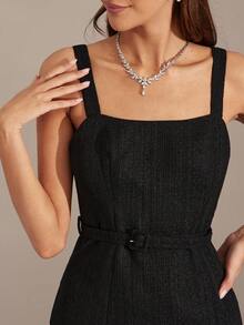 Enchnt 这款浪漫的秋冬黑色粗花呢蕾丝边褶裥连衣裙，配有腰带，时尚优雅。非常适合派对、约会、节日、毕业典礼、办公室、郊游、万圣节和圣诞节等场合。（秋季女装、秋季套装、秋季套装、狂欢节、新年女装） - 黑色 - 查看 2