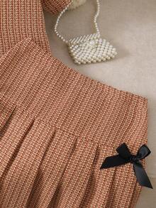 SHEIN 2件套青少年女孩休闲通勤短袖上衣和百褶迷你裙套装 - 紅木色 - 查看 6