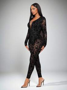 Radiana 性感黑色复古宫廷风花卉植绒透视网眼紧身衣，哥特式修身长袖连体裤，适合秋冬季派对、聚会、夜总会、万圣节、狂欢节 - 黑色 - 查看 4