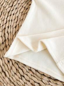 SHEIN 6pcs/Set Toddler Boys' Solid Color Crew Neck Bear Embroidery Long Sleeve Top And Pants Casual Sleepwear Set, Snug Fit, Brown, Blue, Beige Baby Nutrual Color Clothes Baby Bear Clothes Neutral Baby Clothes Unisex