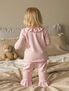 2 pièces Chemise rose à manches longues en tricot confortable pour bébé fille, 0-3 ans. Top polyvalent décontracté pour bébé fille, assorti à un pantalon évasé. Le design d'imprimé nœud sur le Top ajoute de la douceur. Convient pour diverses occasions comme les activités extérieures, les rassemblements familiaux, adapté pour le printemps et l'automne - Rose bonbon - Voir 2