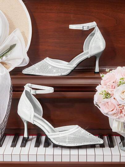 CUCCOO HITCHD Kadınlar için Parlak Yapay Elmas Süslemeli Sivri Burun Stiletto Orta Topuklu Zarif Gümüş Rugan Düğün Yüksek Topuklu Ayakkabı, Resmi Etkinlikler, Düğünler, Partiler, Cadılar Bayramı ve Noel İçin Uygundur