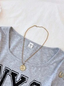 SHEIN Glowzi 少女休闲露肩灰色纽约字母印花T恤 - 灰色 - 查看 3