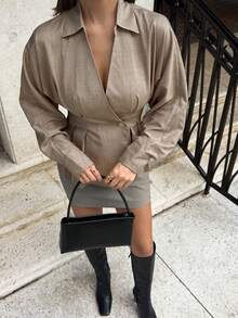 Siren Gaze 女士时尚优雅新款V领收腰衬衫，秋季 - 杏色 - 查看 6