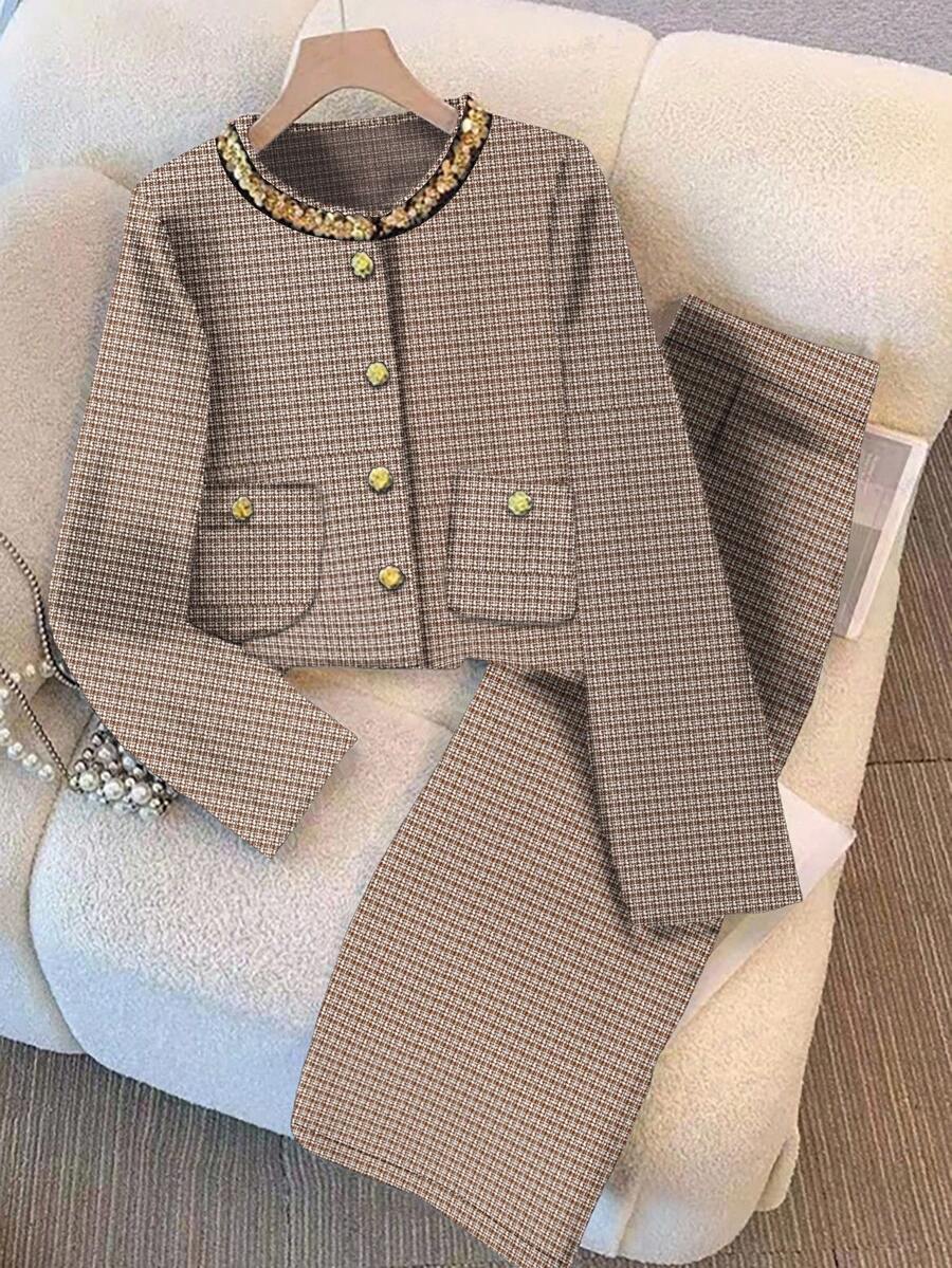 GlowEve A Two Pieces Set Of Elegant And Fashionable Autumn Vacation Style Woven By A Lady - Coffee Brown - View 1