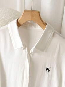 SHEIN Bộ 2 món/Bộ áo sơ mi ngắn tay in họa tiết hiệp sĩ thường ngày cho nữ và quần short, trang phục công sở mùa hè, đi biển - trắng - Xem 7