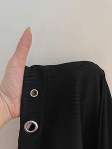 SHEIN Unity Damen Schwarzes Maxikleid mit langen Ärmeln, asymmetrischer Schulter, Ausschnitt-Taille und Fischschwanz-Saum, Ösen-Ausschnitt-Design, Y2K Punk Stil, modisch, sexy, geeignet für Party, Nachtclub, Straße, Musikfestival, bequem, dehnbar, weich, Herbst - Schwarz - Übersicht 3