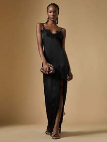 Briarwyn 女式露肩细肩带黑色蕾丝拼接高开衩下摆连衣裙 - 黑色 - 查看 4