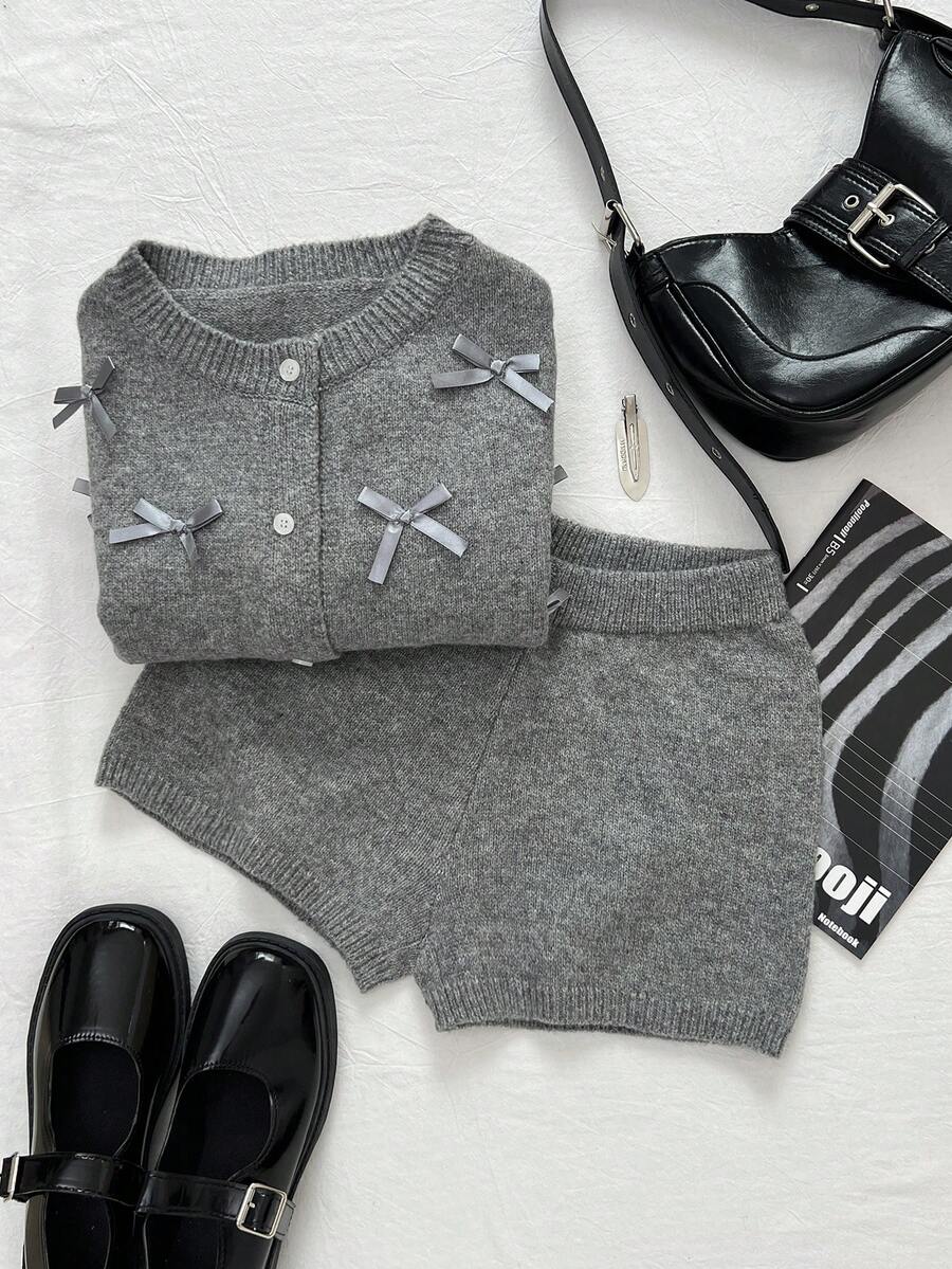 Elamini 时尚百搭蝴蝶结装饰长袖上衣和短裤毛衣两件套 - 灰色 - 查看 1