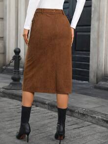 SHEIN LUNE Fustă de damă kaki din catifea reiată texturată, cu buzunare în față, cu clapă deschisă, stil stradal, pentru vacanță, Halloween, articol esențial la modă, fustă dreaptă versatilă, lungime medie - Kaki - Vizualizare 2