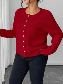 SHEIN Elenzya 情人节加大码休闲纯色金色纽扣长袖开衫，适合情人节穿着 - 紅色 - 查看 5