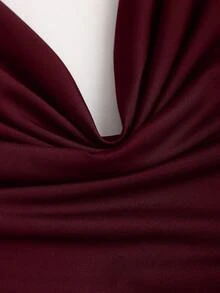 Sweetra Áo ba lỗ nữ đa năng có dây buộc cổ và vòng kim loại Y2K mới - Màu Đỏ Sâu - Xem 5