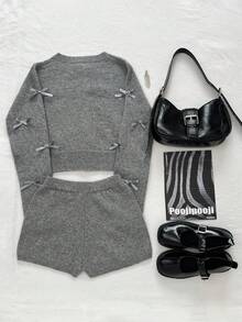 Elamini 时尚百搭蝴蝶结装饰长袖上衣和短裤毛衣两件套 - 灰色 - 查看 2
