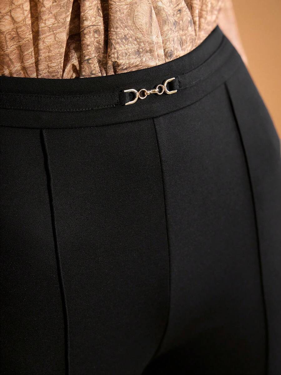 MOTF PREMIUM 秋冬女式喇叭裤 - 黑色 - 查看 2