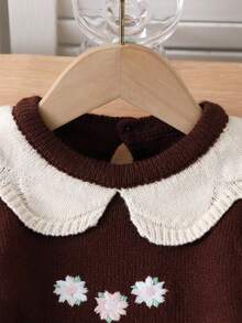 SHEIN Vintaside Kids Baby Girls Floral Embroidered Knit Sweater Dress, Khaki, Elegant & Fashionable, Suitable For Autumn/Winter, School, Daily Wear, Home, Outings, Travel Christmas Dress For Baby Girl Brown Baby Girl Dress Baby Girl Knitted Dress Baby Winter Dress Baby Long Sleeve Dress - Brown - View 5