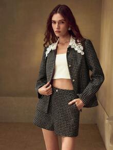 MOTF PREMIUM GUIPURE LACE COLLAR JACKET - Grey - View 3