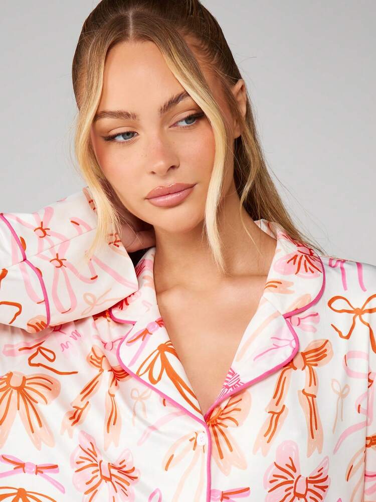 MISSGUIDED Bow Print Pajama Set With Button Top