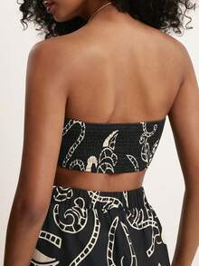 CAJUNI Women's Floral Print Twist Front Sleeveless Crop Top, Vacation Outfits Woman, Cut Out Bandeau Top - Black - View 5