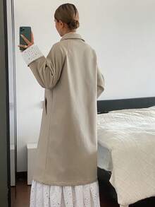 DAZY 撞色蕾丝宽松长款风衣，配抓绒袖口，优雅女士秋冬款 - 卡其色 - 查看 2