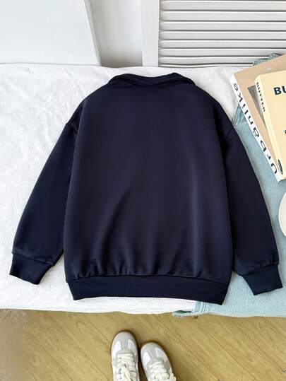 SHEIN Áo nỉ dài tay dáng rộng, hở vai, họa tiết lá và ngụy trang phong cách đường phố cho bé gái tuổi mới lớn, quần áo thu đông màu xanh navy dành cho nữ