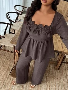 Weeklong 2pcs Plus Size Square Neck Ruffle Hem Floral Decor Top And Pants Set - Brown - View 7