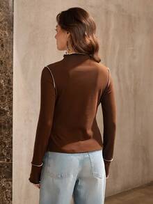 Wildy Camiseta básica de manga larga con ribete de contraste marrón, nueva prenda de invierno