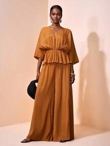 Zivah 2025夏初秋新款节日圣帕特里克节,西部风,游牧风,参加生日派对,毕业季,学院风,日常出游,基础款,百搭款,休闲度假,邮轮旅行,沙滩海边,晒太阳,流行街头风,休闲优雅通勤V领蝙蝠袖宽松荷叶边下摆上衣+宽松超长裤,橙红色褶皱亮丝面料女两件套-A - 亮橙色 - 查看 9