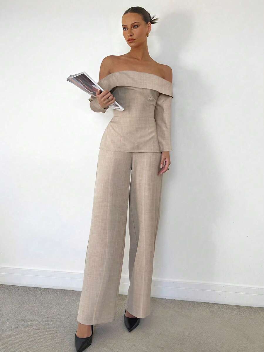 Siren Gaze 2 pièces Top aux épaules dénudées et pantalon, tenue de navette pour femmes. Ensemble une épaule, style de bureau pour l'été. Tenue décontractée chic pour l'automne/hiver à manches longues - Nude - Voir 1