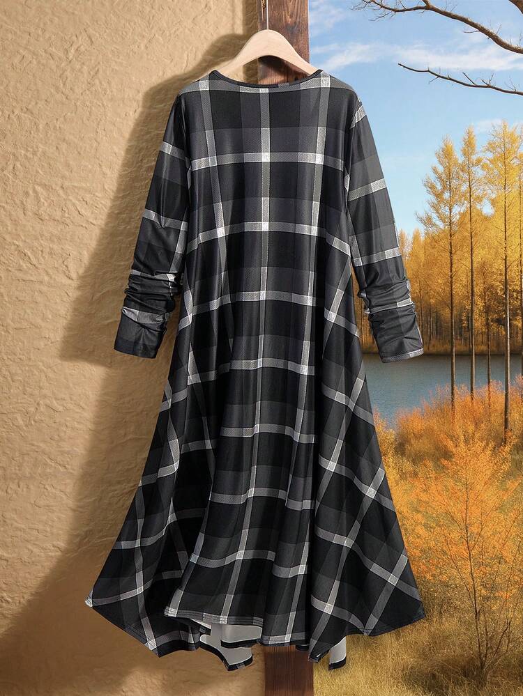 Plus Size Women Fall Country Casual Vacation Vintage Plaid Long Sleeve Round Neck Asymmetrical Hem Long Dress With Pockets, Fall Women Clothes,Plus Size Winter Clothes, Christmas Outfit For Women ,New Year Clothes, Autumn/Winter,Going Out Outfits,2025 New Clothes,Dresses Casual,Flowy Dress,Simple And Fashionable For Everyday Wear,Plus Size Winter Clothes,New Year Dress
