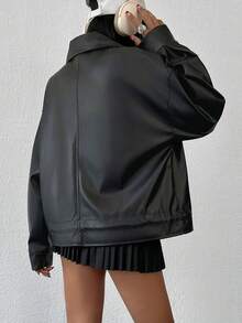 ZIRRA 时尚女士宽松仿皮夹克，配有实用口袋和可调节袖口，是一款前卫的外套单品。