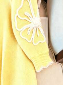 GlowEve CURVE 大码女款铁锈色花卉针织开衫，厚实，V领，色块，百搭，秋冬 - 淡黃色 - 查看 5